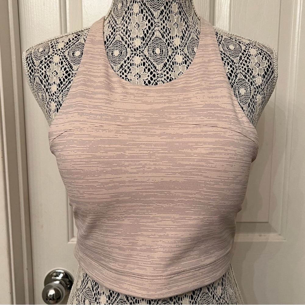 Outdoor Voices - TechSweat Crop Top
